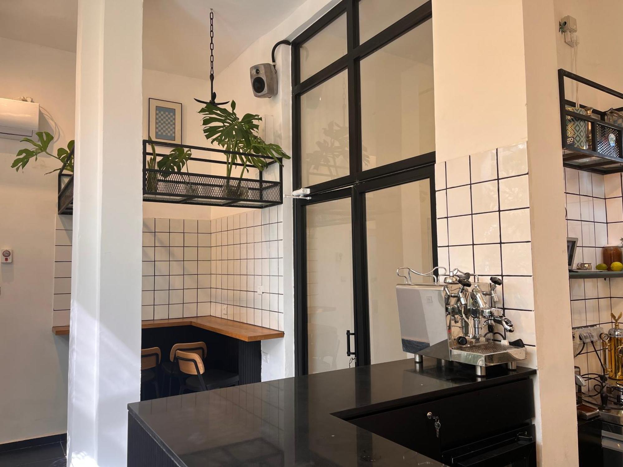 Yona 8 Bed and Breakfast Tel Aviv Buitenkant foto