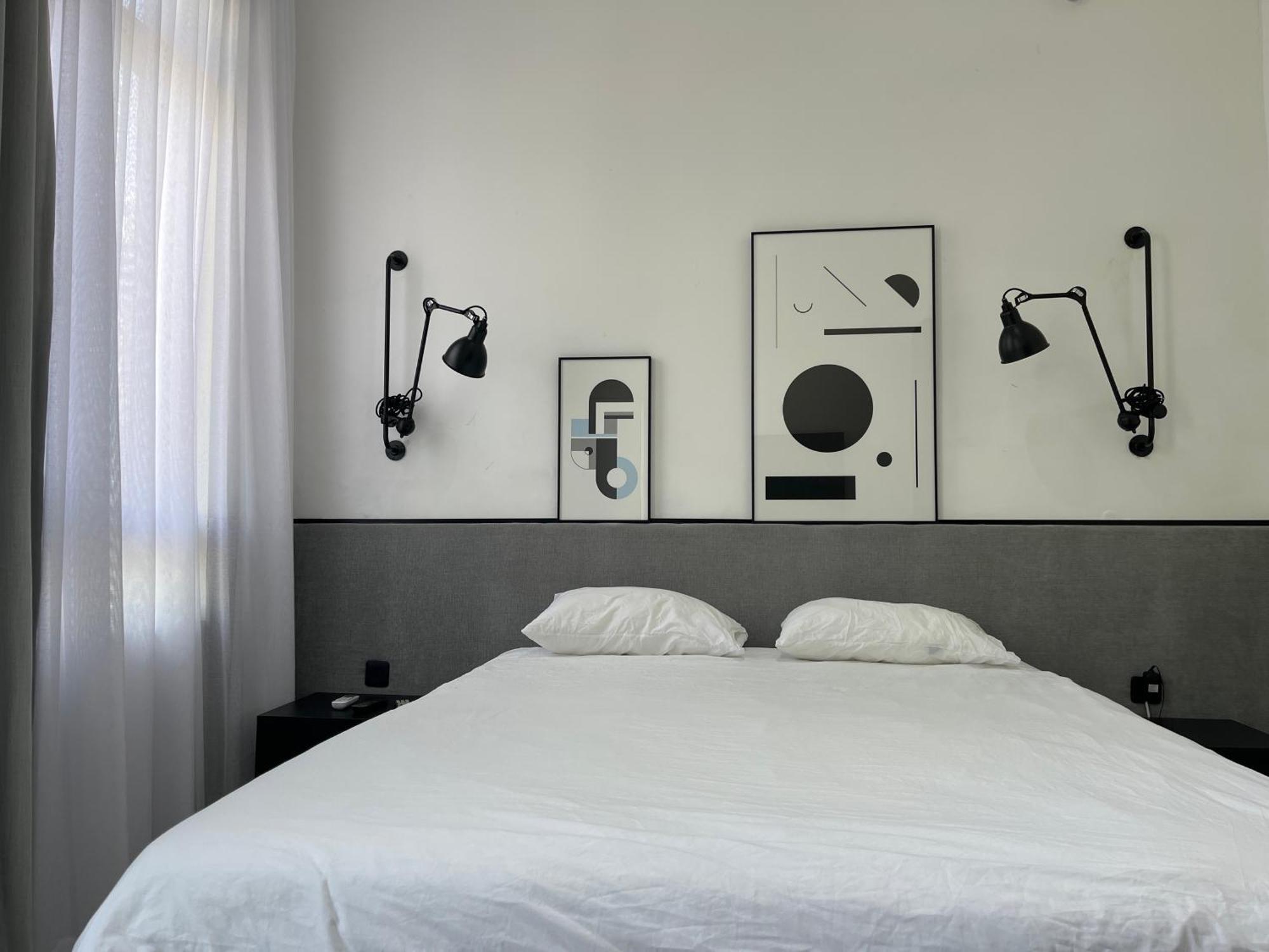 Yona 8 Bed and Breakfast Tel Aviv Kamer foto