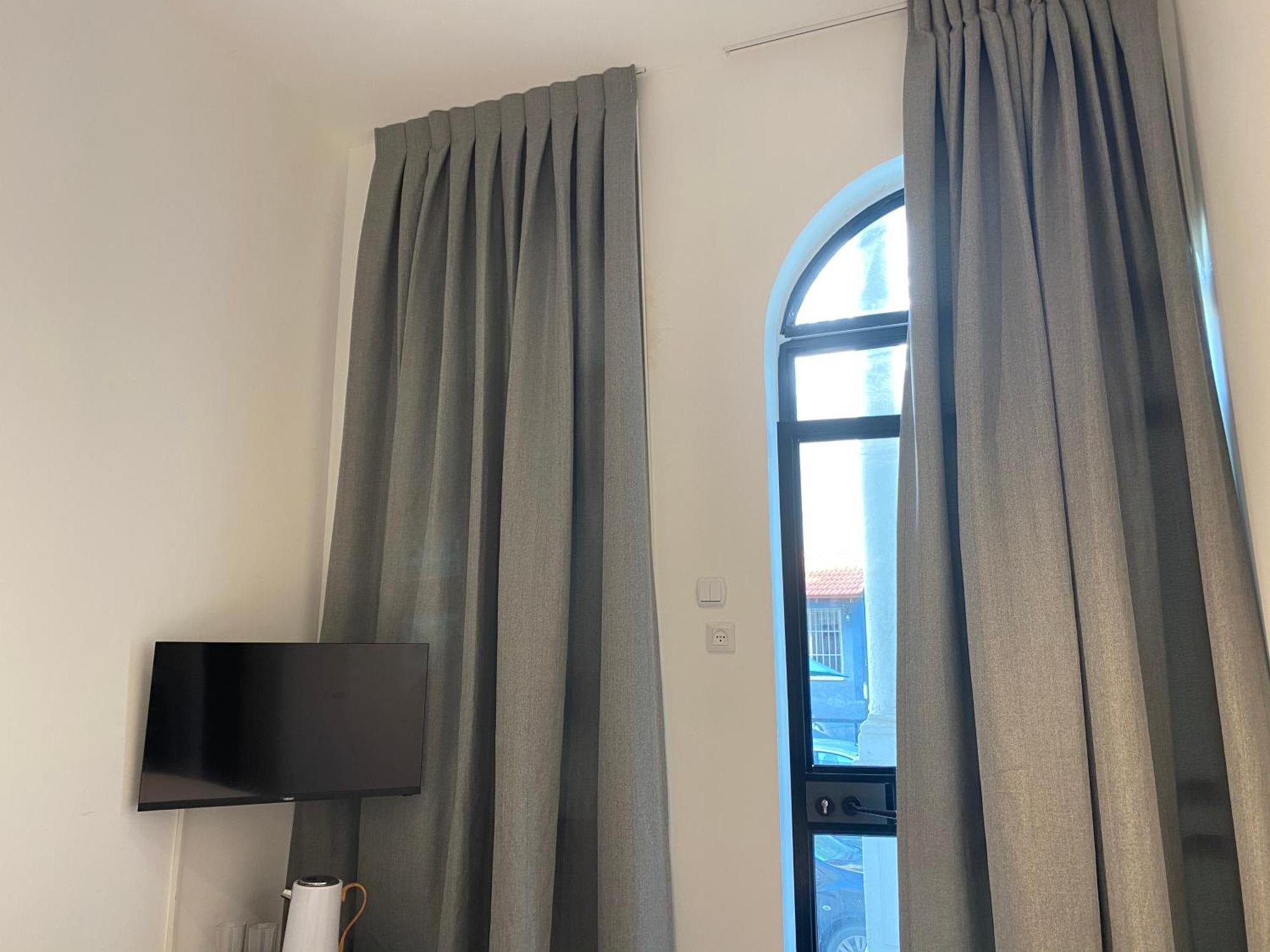 Yona 8 Bed and Breakfast Tel Aviv Kamer foto