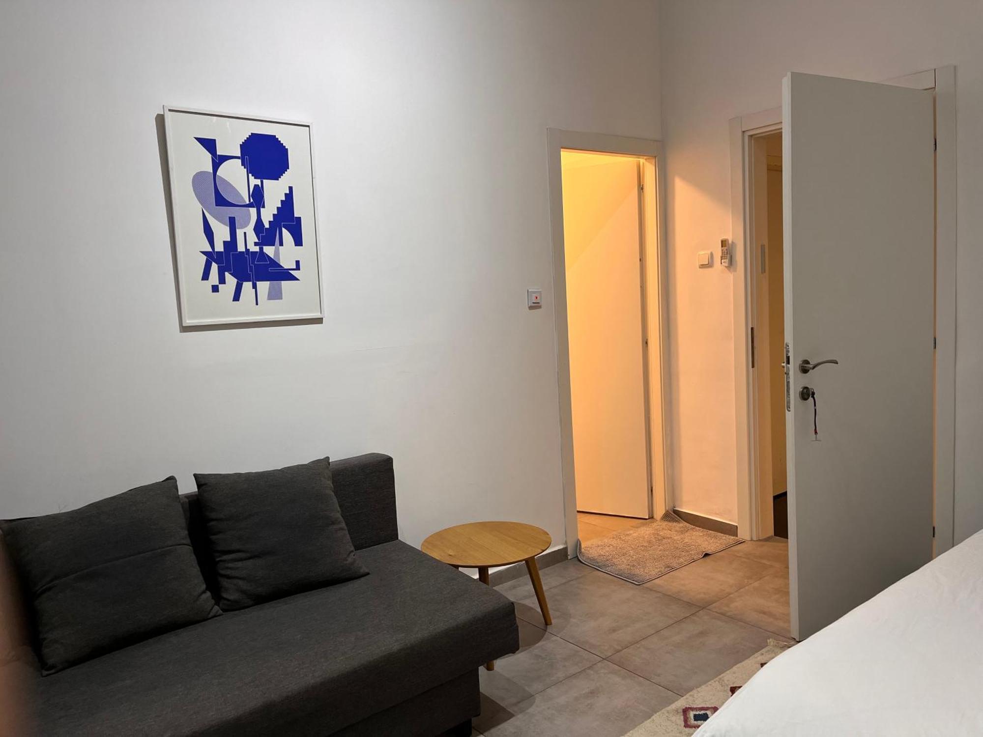 Yona 8 Bed and Breakfast Tel Aviv Kamer foto